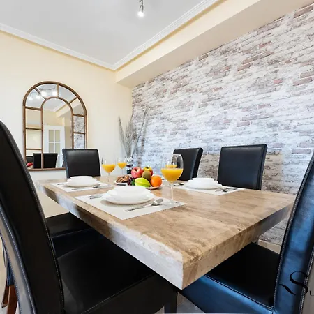 Terrace Of Paradise, 2 Bed 2 Bath, Parking, Pool بينالماذينا
