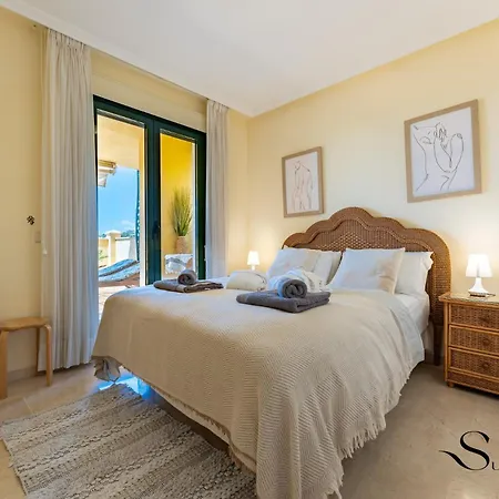 Terrace Of Paradise, 2 Bed 2 Bath, Parking, Pool * بينالماذينا