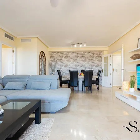 Apartament Terrace Of Paradise, 2 Bed 2 Bath, Parking, Pool