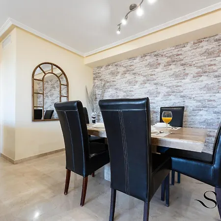Terrace Of Paradise, 2 Bed 2 Bath, Parking, Pool Apartament